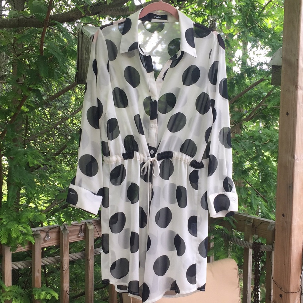 Yuki sheer blouse/ Shirt dress polka dots 6-10